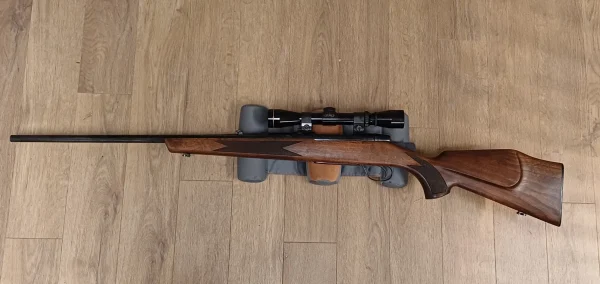 Husqvarna mod. 1900 Kal. 6,5x55 med Leupold VX-2 2-7x33 - Bild 2