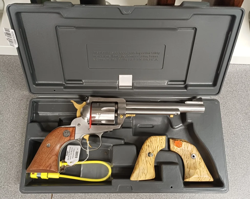 Ruger Model Blackhawk Kal. 375 Magnum - Vildmarkshörnan